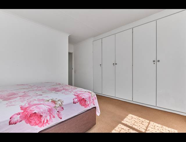 2 BEDROOM SIMPLEX FOR SALE IN PRESIDENT RIDGE